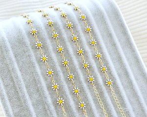 Gold Daisy Flower Bracelet, Gold Link Chain Bracelet, Good Luck Bracelet, Boho